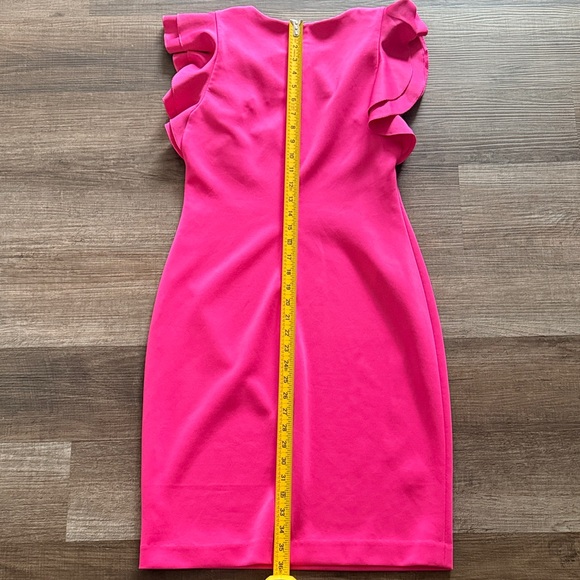 Tommy Hilfiger - Pink Ruffle Sleeve Scuba Dress - Picture 4 of 4